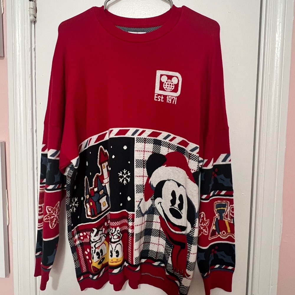 Disney World 2021 Mickey And Friends Spirit Jersey Sweater Size S
